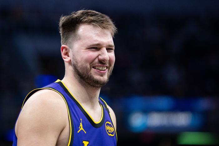NBA球员连续砍+个人能力获赞联盟现新生力量的简单介绍